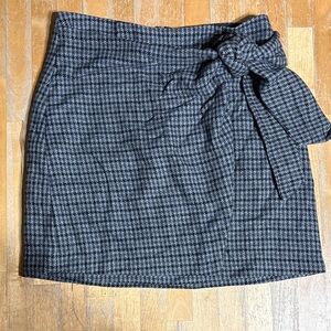 Wilfred Black and Gray Mini Skirt with Side Bow
